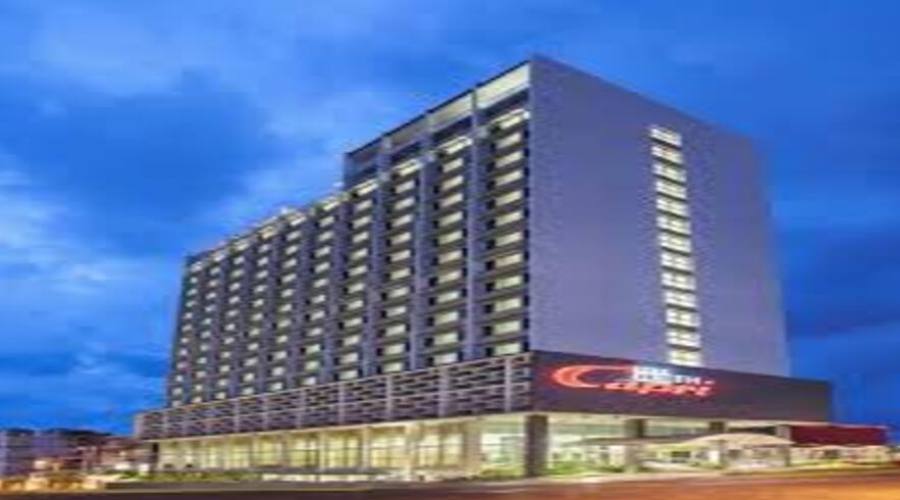 vista exterior del hotel - Capri La Habana