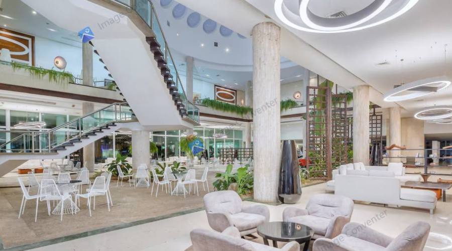 Hall Tryp Habana Libre