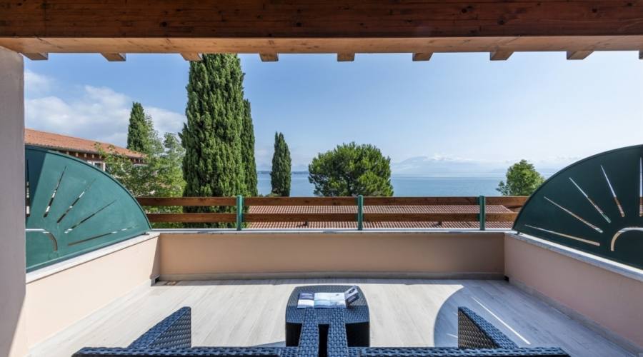 Monolocale Superior Vista Lago