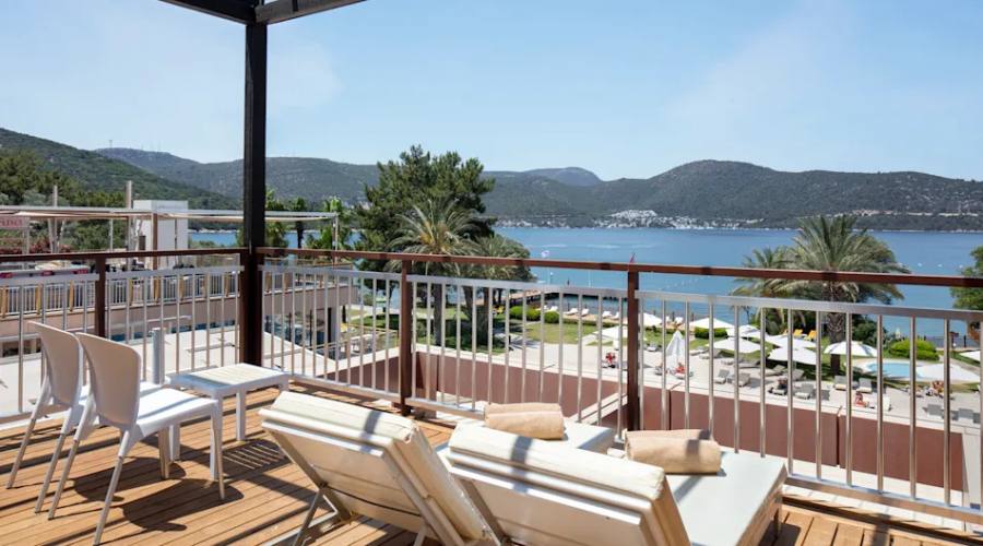 Camera di letto con balcone