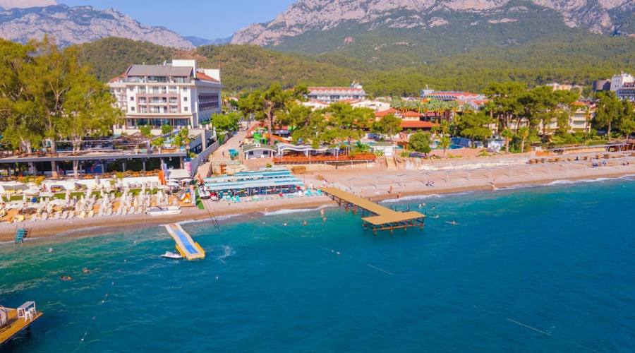Spiaggia privata attrezzata 
