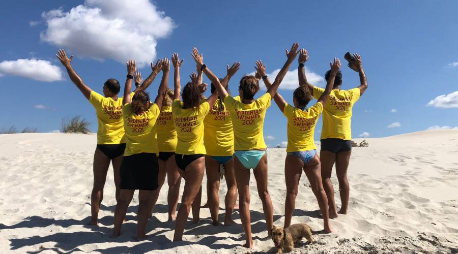 gruppo nuoto in acque libere (immagine di repertorio)