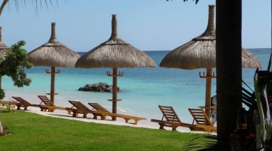 spiaggia attrezzata hotel