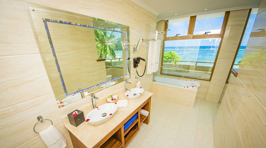 Junio Suite Sea View