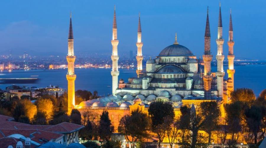 Veduta della Moschea del Sutano Ahmet