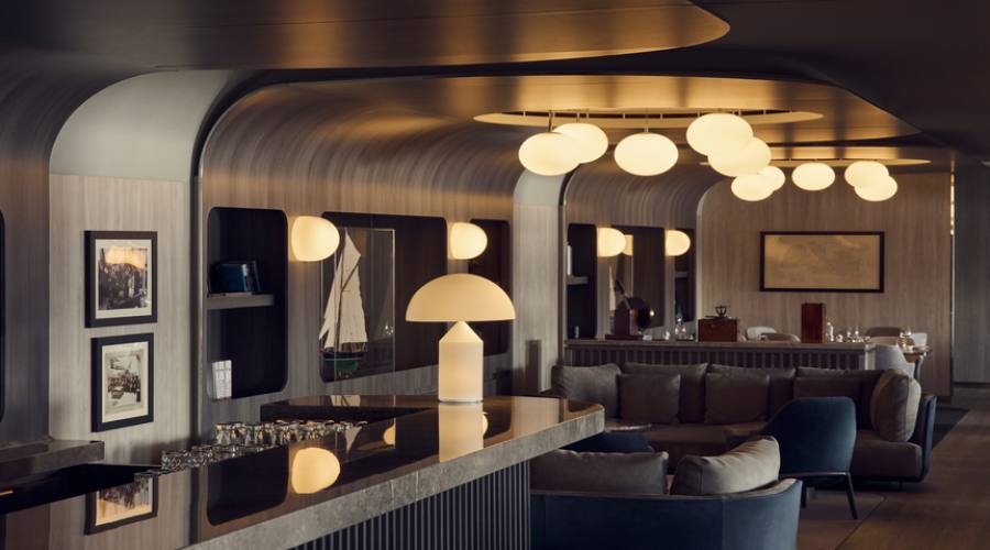 Med Yacht Club 