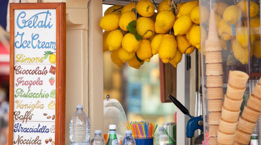 Chiosco di gelati ai limoni