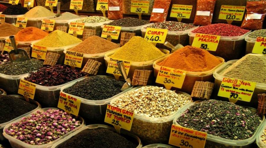 Mercato delle spezie