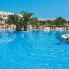 struttura hotel e piscina