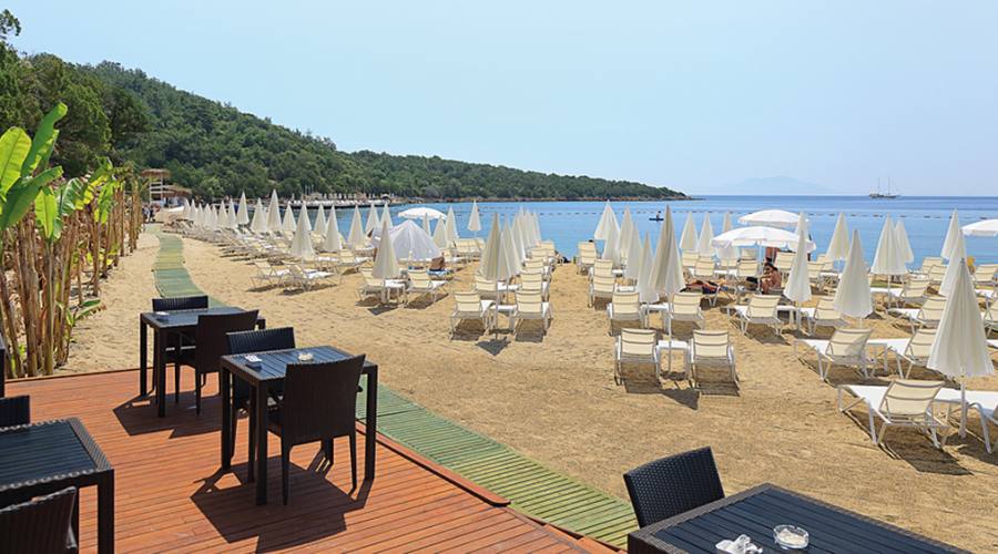 Spiaggia privata attrezzata