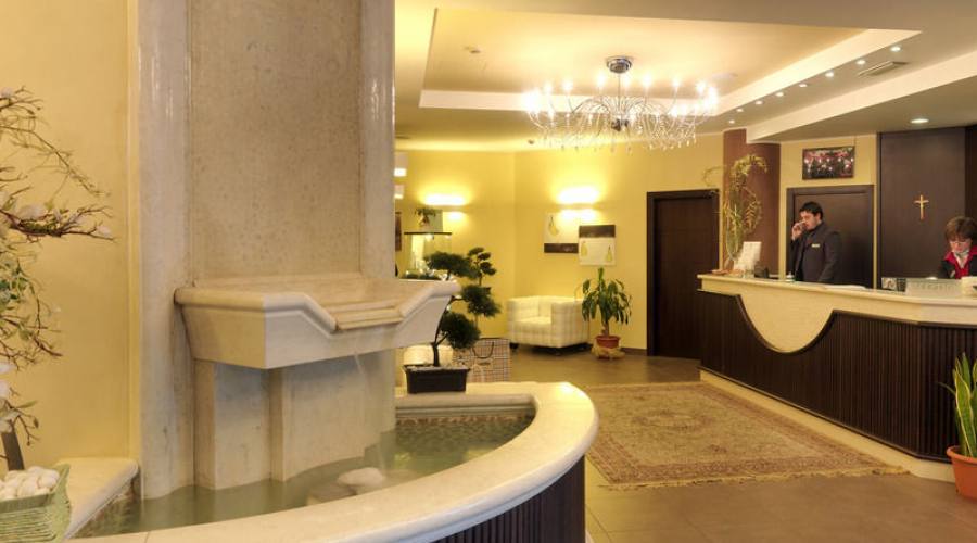 Offerta Pasqua di benessere e relax alle Terme: reception