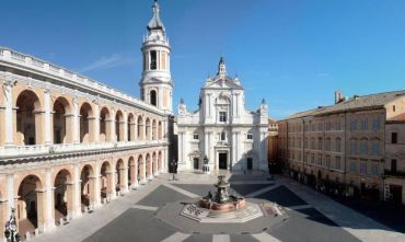 LORETO, ASSISI e CASCIA in pullman da Milano con salite lungo il tragitto - 4 gg