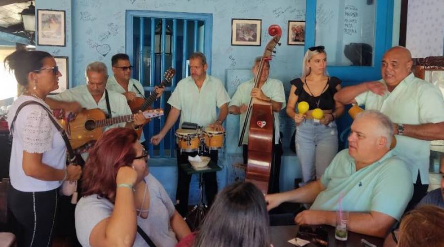 Casa de La Musica - Cuba