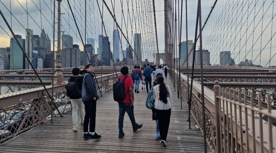 Passeggiata sul Brooklyn Bridge
