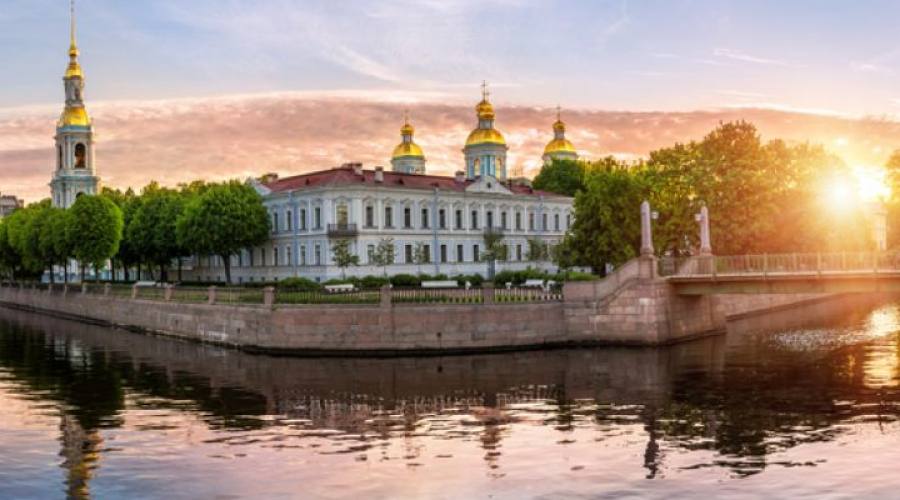 San Pietroburgo canali e Cattedrale San Nicola